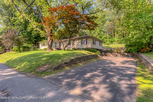 331 Joys Ln, Hurley, NY, 12443-5701 | Card Image