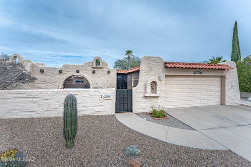 942 W Calle Del Regalo, Green Valley, AZ, 85614 | Card Image