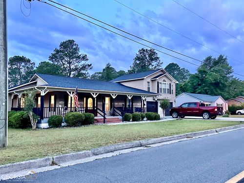 177 W Brewton St, Mc Rae Helena, GA, 31055-3152 | Card Image