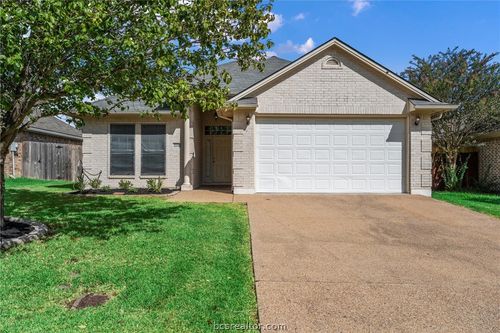 208 Stuttgart Circle, College Station, TX, 77845 | Card Image