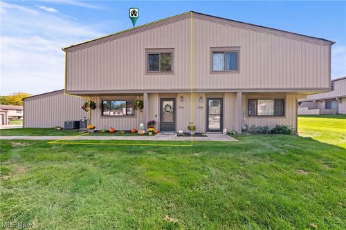 11794 Harbour Light Dr, North Royalton, OH, 44133-2607 | Card Image