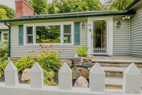 10 Anderson Rd E, Sherman, CT, 06784-1014 | Card Image