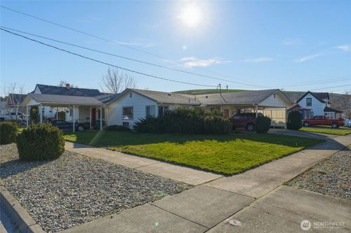 314 S Columbia St, Milton-Freewater, OR, 97862-1041 | Card Image