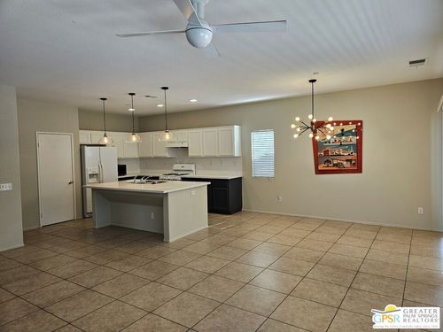 755 Summit Dr, Palm Springs, CA, 92262-1226 | Card Image