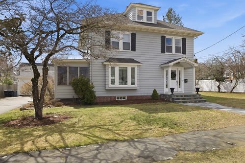 22 Brookhouse Dr, Marblehead, MA, 01945-1611 | Card Image