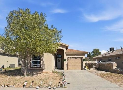 4056 Tierra Patino Ln, El Paso, TX, 79938-5328 | Card Image