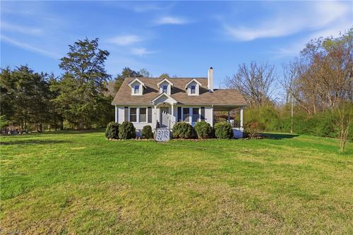 11043 E Old Us Highway 64, Lexington, NC, 27292-9252 | Card Image
