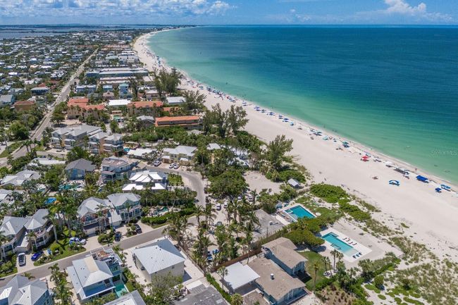104 77 Th St, House other with 2 bedrooms, 2 bathrooms and null parking in HOLMES BEACH FL | Image 34