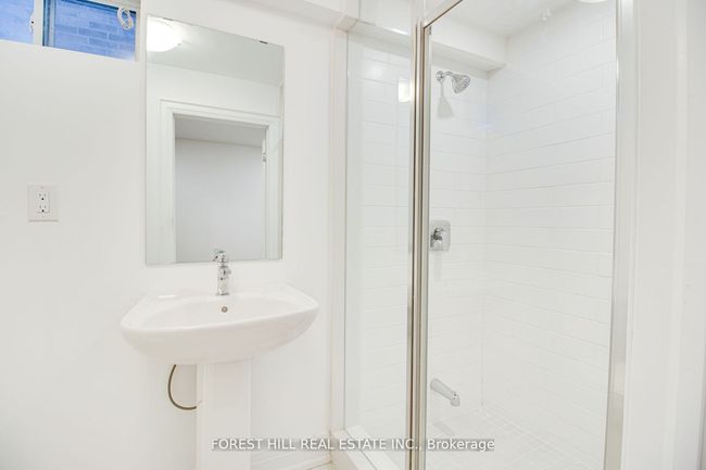38 Chiara Rose Lane, House attached with 4 bedrooms, 5 bathrooms and 1 parking in Richmond Hill ON | Image 23