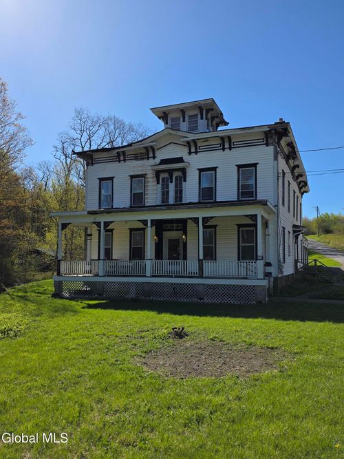 105 Hartman Road, Florida, NY, 12010 | Card Image
