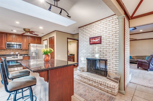 3005 Cortez Ct E, House other with 3 bedrooms, 3 bathrooms and null parking in Irving TX | Image 15