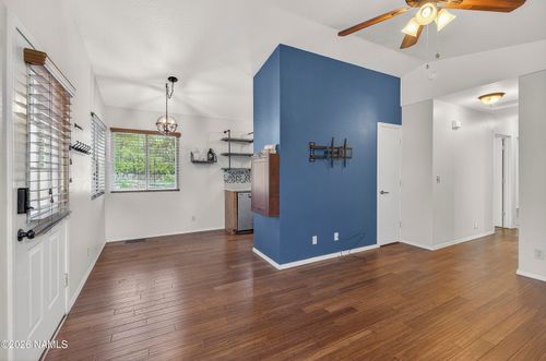 800 W Lower Coconino Ave, Flagstaff, AZ, 86001-5436 | Card Image