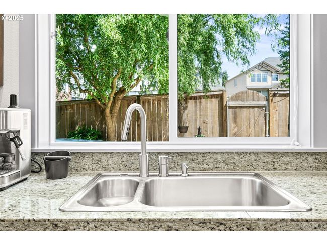 16459 Se Siri Loop, House other with 3 bedrooms, 3 bathrooms and 2 parking in Damascus OR | Image 12