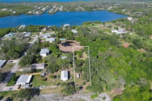 1256 Bayshore Dr, Terra Ceia, FL, 34250 | Card Image
