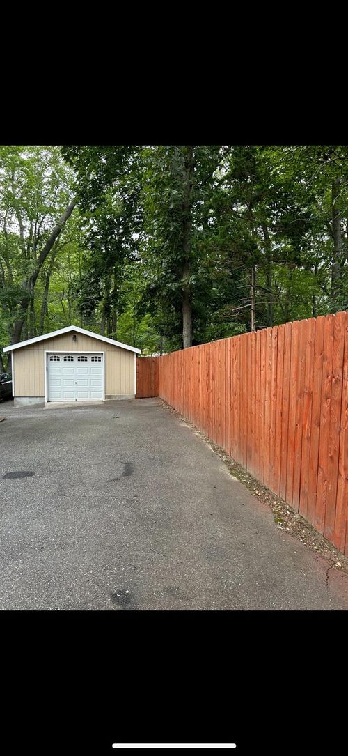 2354 N Wading River Rd, Wading River, NY, 11792-1401 | Card Image