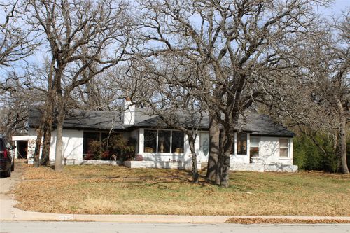 5725 Jacqueline Road, Fort Worth, TX, 76112 | Card Image