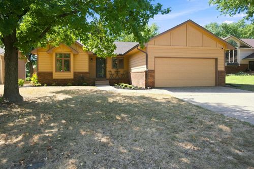 11727 W Rolling Hills Dr, Wichita, KS, 67212-5453 | Card Image