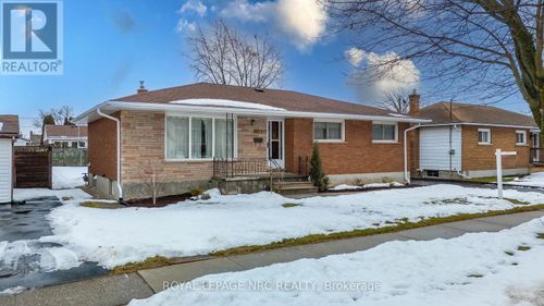 149 Afton Ave, Welland, ON, L3B1W2 | Card Image