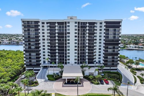 4z-3420 S Ocean Blvd, Highland Beach, FL, 33487-2551 | Card Image