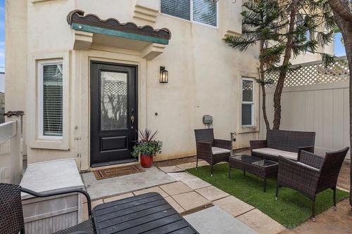 649 10th St, Imperial Beach, CA, 91932-1501 | Card Image