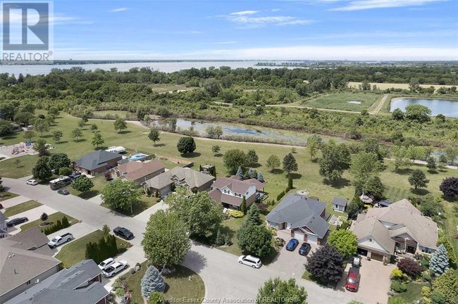 225 Golfview Dr, House other with 5 bedrooms, 4 bathrooms and null parking in Amherstburg ON | Image 49