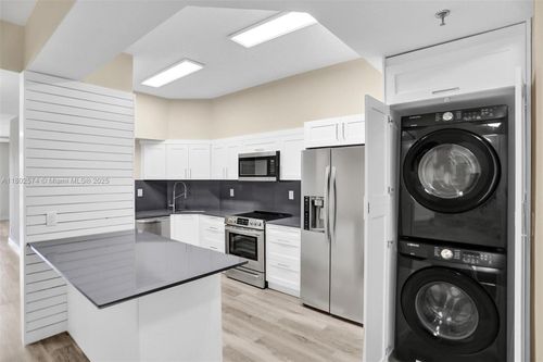 apt-205-8816 Collins Ave, Surfside, FL, 33154-3526 | Card Image