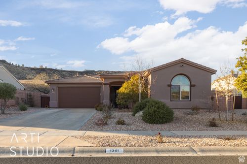 1301 N Overland Trails Cir, Washington, UT, 84780 | Card Image