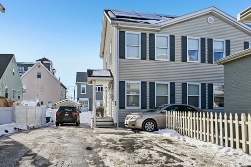 56 Valley St, Everett, MA, 02149-2021 | Card Image