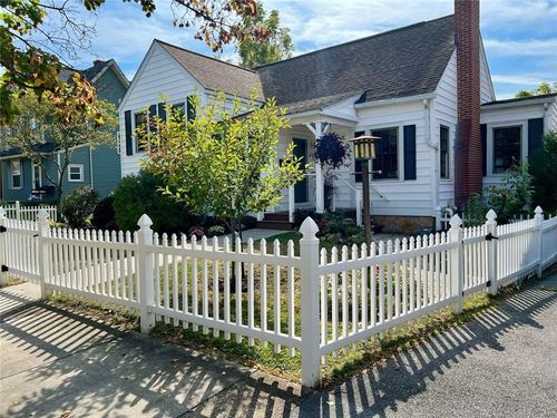 1106 Walnut St, Hollidaysburg, PA, 16648-2344 | Card Image