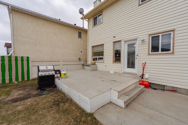 24 Laguna Close Ne, House other with 4 bedrooms, 3 bathrooms and 2 parking in Calgary AB | Image 27