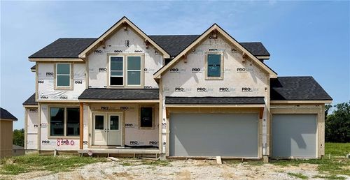 8300 Nw 90th St, Kansas City, MO, 64153-7806 | Card Image