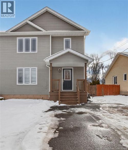 28 Rue Nugent, Dieppe, NB, E1A0S6 | Card Image