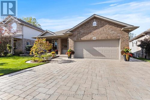 194 Hillsdale Rd, Welland, ON, L3C7M4 | Card Image
