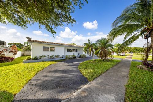 4500 Monroe St, Hollywood, FL, 33021 | Card Image