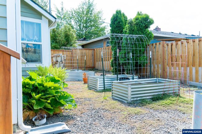 357 N Yamhill St, House other with 3 bedrooms, 2 bathrooms and null parking in Carlton OR | Image 32