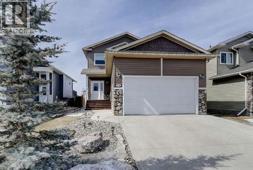 8806 Willow Drive, Grande Prairie, AB, T8X0G8 | Card Image