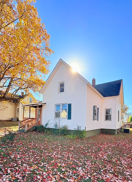 408 W Logan St, Brazil, IN, 47834-1638 | Card Image