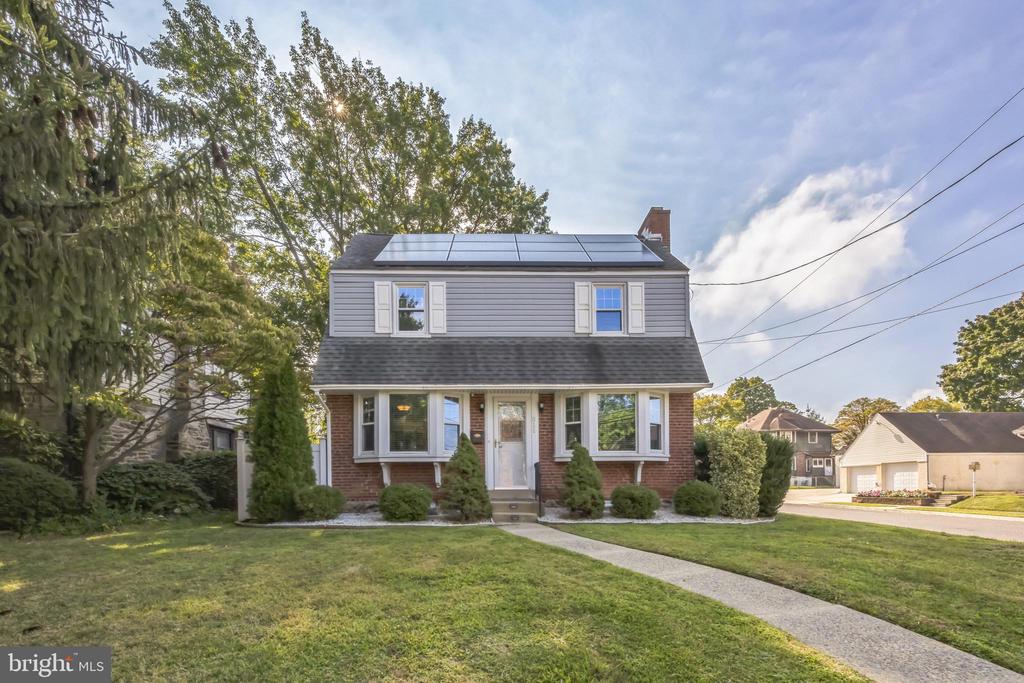 Ridgeway Ave, Glenolden, PA 19036