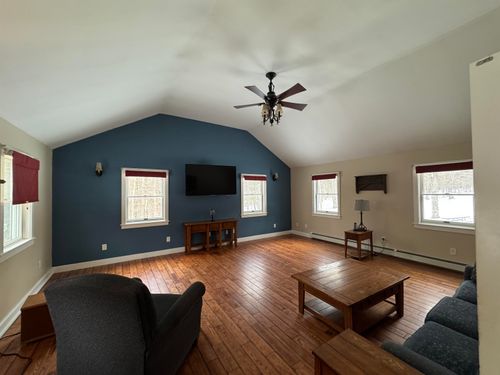 262 Dwyers Camp Rd, North Bennington, VT, 05257 | Card Image
