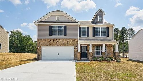 6200 Dragster Court, Greensboro, NC, 27455 | Card Image