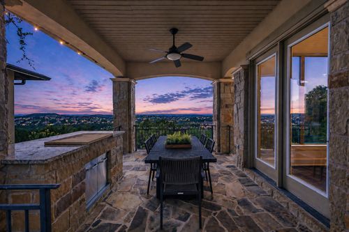 5500 Mesquite Crown Vw, Bee Cave, TX, 78738-4145 | Card Image