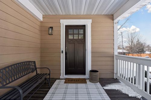 4807 34th Ave N, Golden Valley, MN, 55422-2852 | Card Image