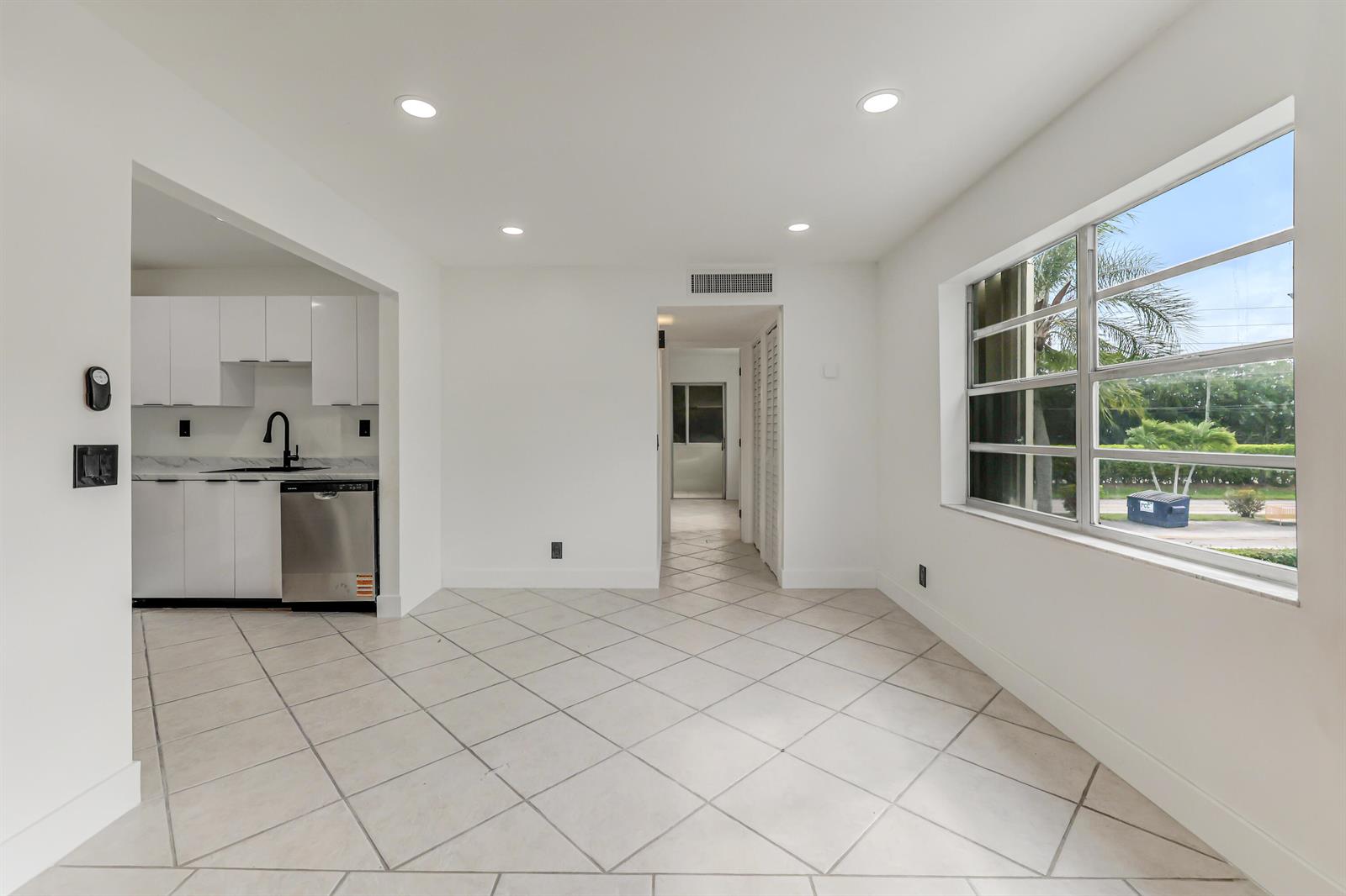 Residential Lease in Delray Beach 4