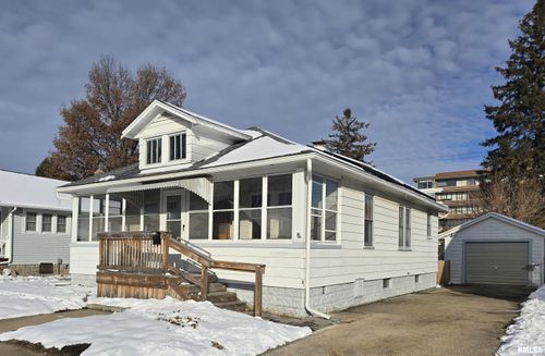 1321 Center St, Pekin, IL, 61554-4959 | Card Image