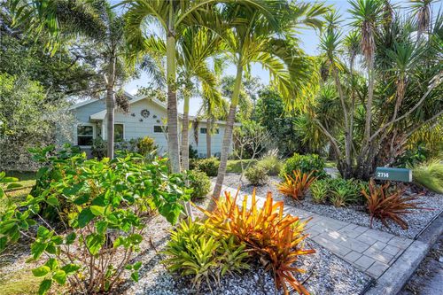 2714 52nd St S, GULFPORT, FL, 33707-5440 | Card Image