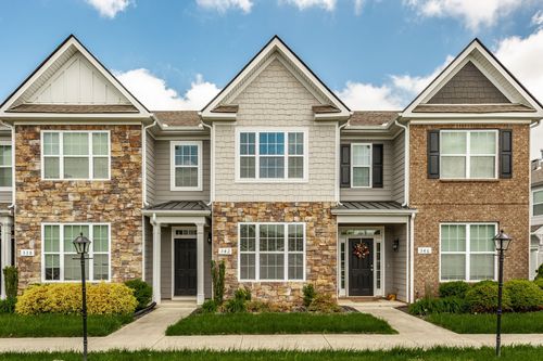 342 Manor Row, Pleasant View, TN, 37146-2901 | Card Image