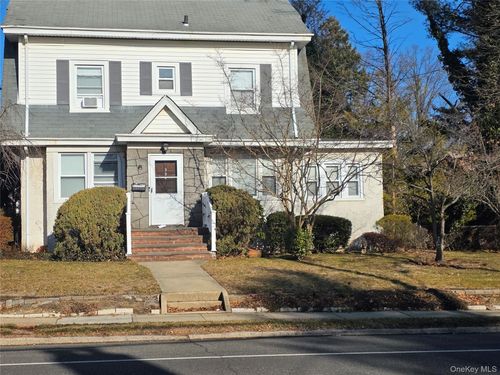 339 Tulip Ave, Floral Park, NY, 11001-2806 | Card Image