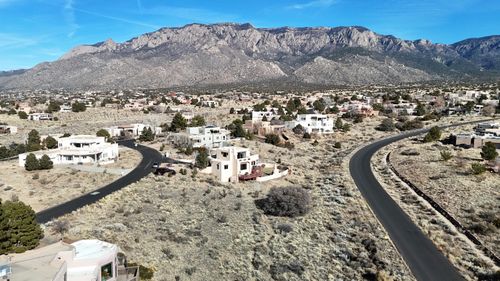 1562 Eagle Ridge Ct Ne, Albuquerque, NM, 87122-1152 | Card Image