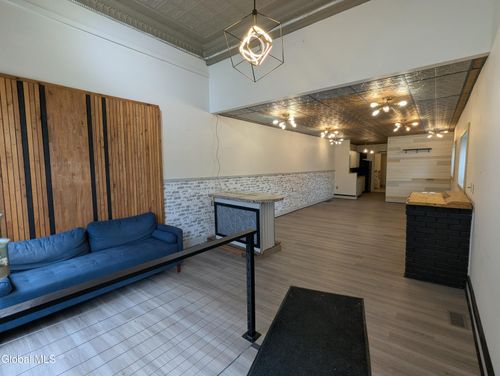 unit-a-140 Clinton St, Schenectady, NY, 12305-2017 | Card Image