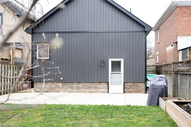 148 York St, House other with 2 bedrooms, 2 bathrooms and 2 parking in Saint Catharines ON | Image 26